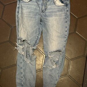American Eagle Outfitters Light Blue Distressed Boyfriend Jeans